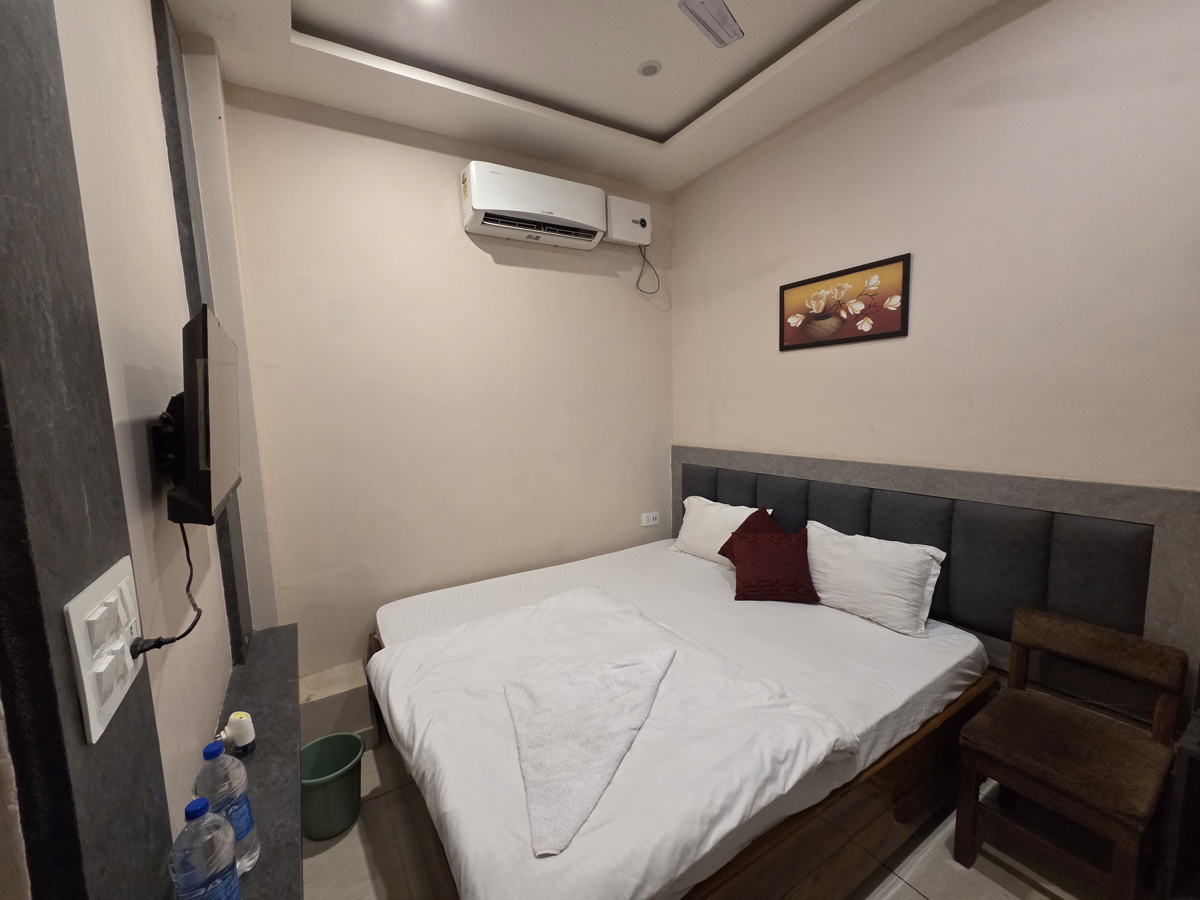 Classic Room image 1